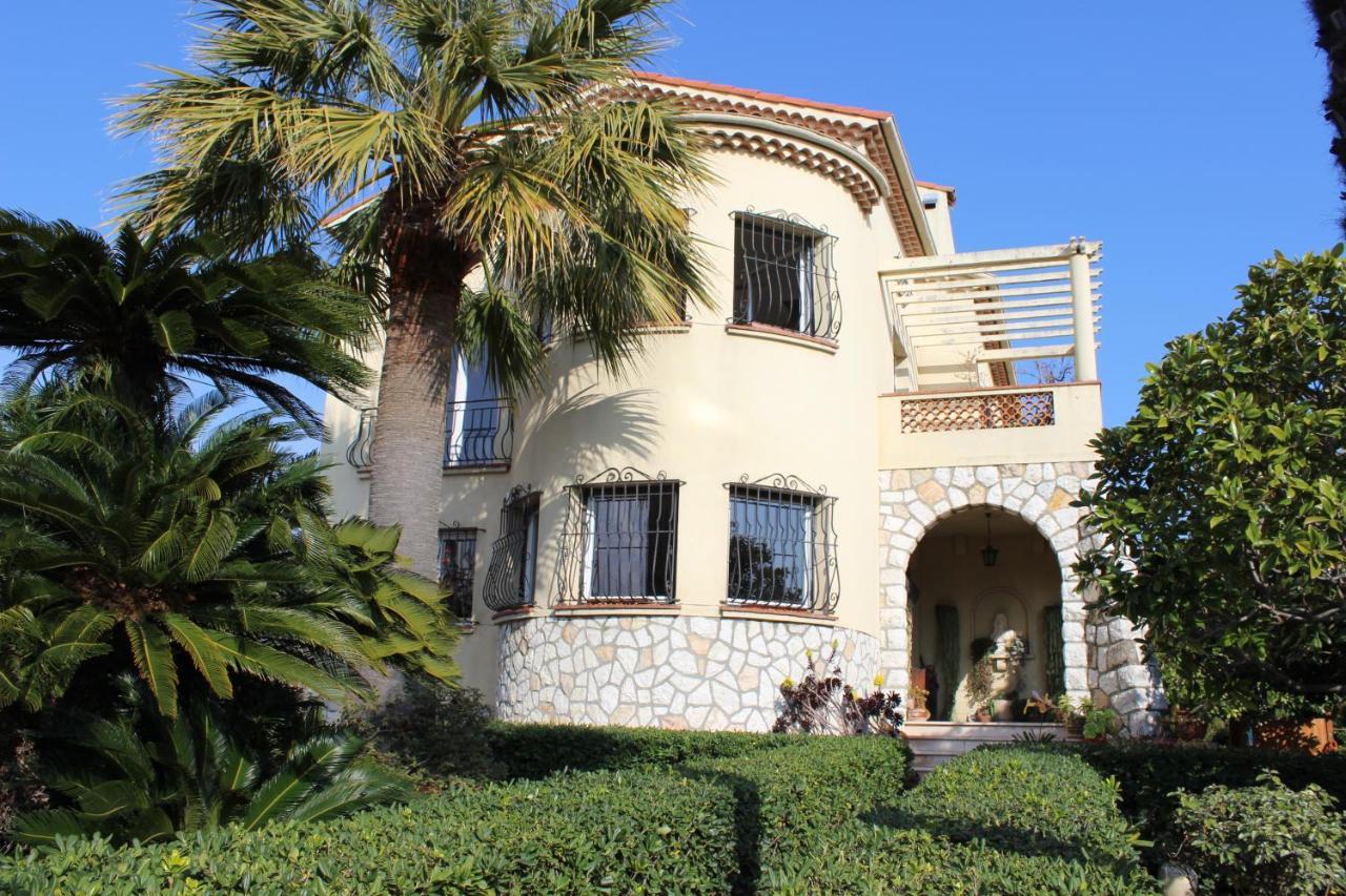 Villa Calliste Сен-Лоран-дю-Вар Екстериор снимка
